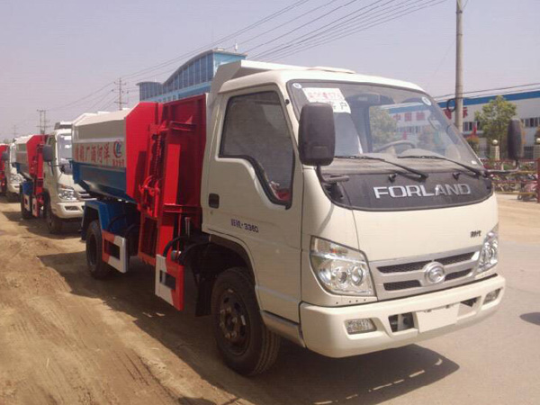 ����С��3�����bжʽ����܇