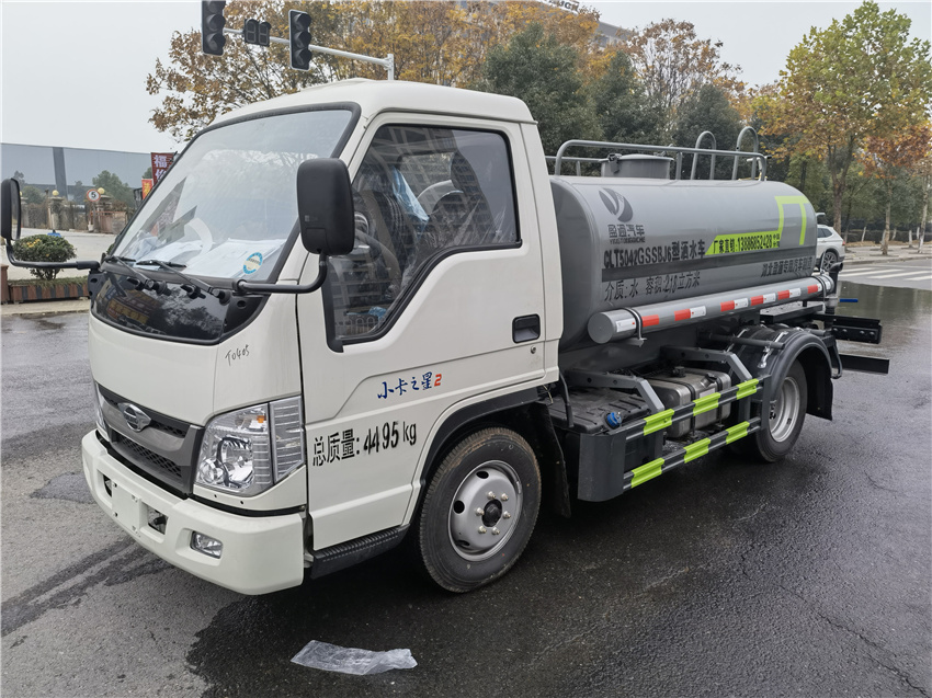 �|Դ�|�L18����