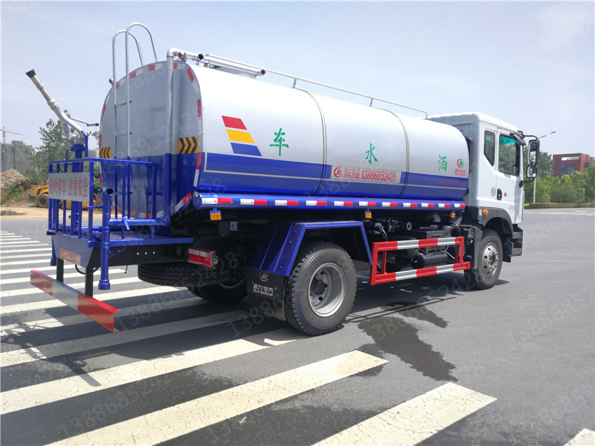 湖北盈通汽車抑塵車