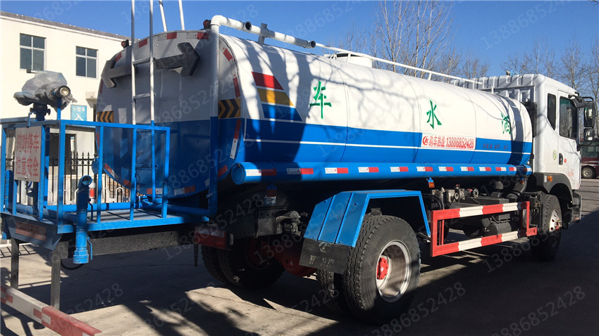 湖北盈通汽車陜西藍牌福田抑塵車價格